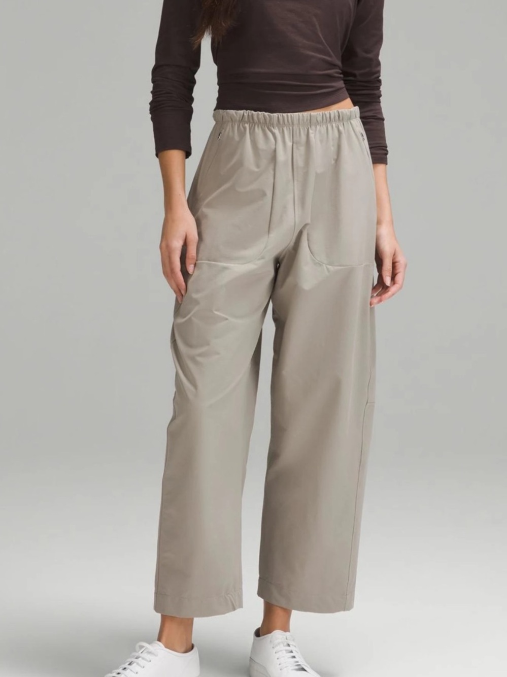 Lululemon Lightweight Mid Rise Barrel Leg Pants 6 Riverstone